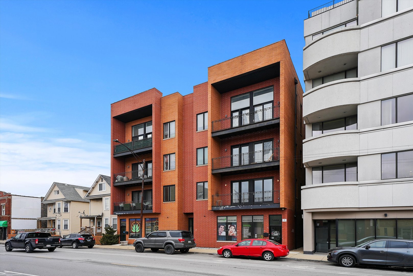 5010 W Lawrence Ave, Chicago IL