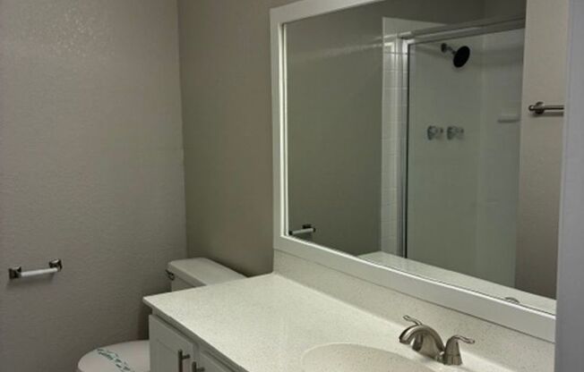 2 beds, 2 baths, 1,085 sqft, $1,450, Unit CA 1330-120