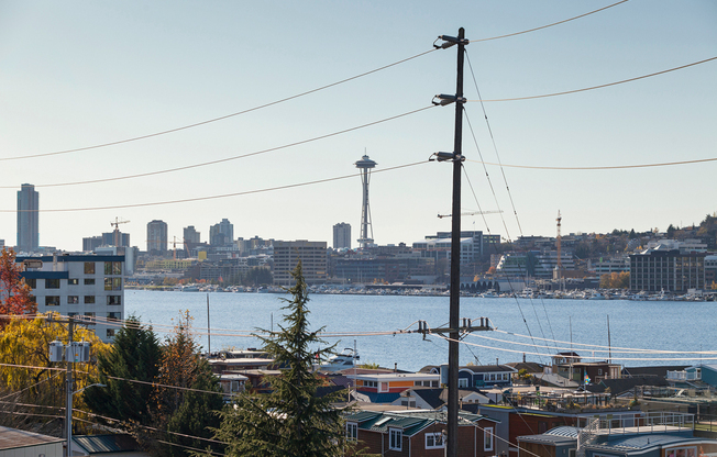 1 bed, 1 bath, 435 sqft, $2,088, Unit 301