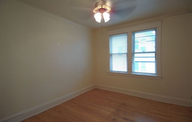2 beds, 1 bath, 915 sqft, $1,400, Unit 3059 N Maryland Ave C, Milwaukee, WI 53211