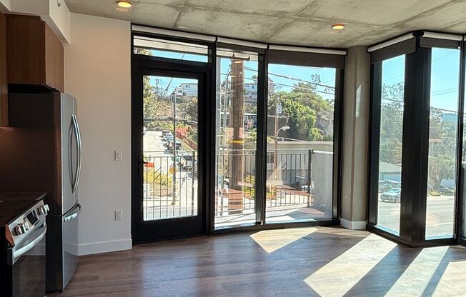 2 beds, 2 baths, 816 sqft, $3,449, Unit 209