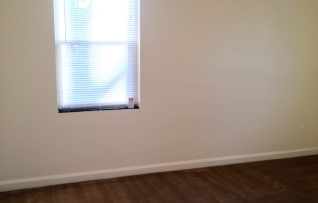 313 Ridgedale