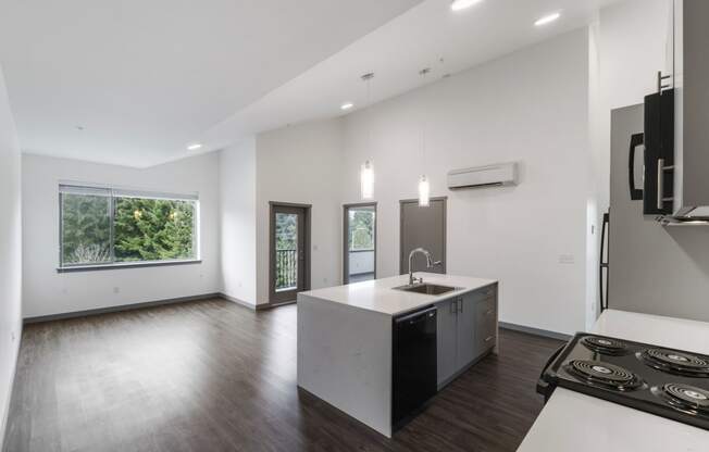 2 Bedroom Vaulted Ceilings