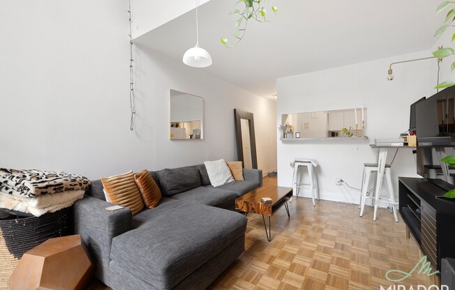 1 bed, 1.5 baths, $4,795, Unit 3B