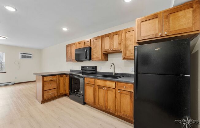 Studio, 1 bath, $995, Unit 232