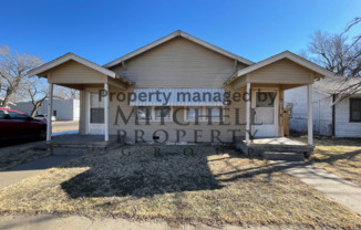 1 bedroom 1 bath duplex with plenty of space!