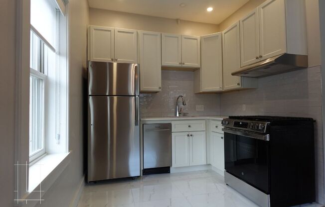 650-668 N. High Street / 10-26 E. Russel