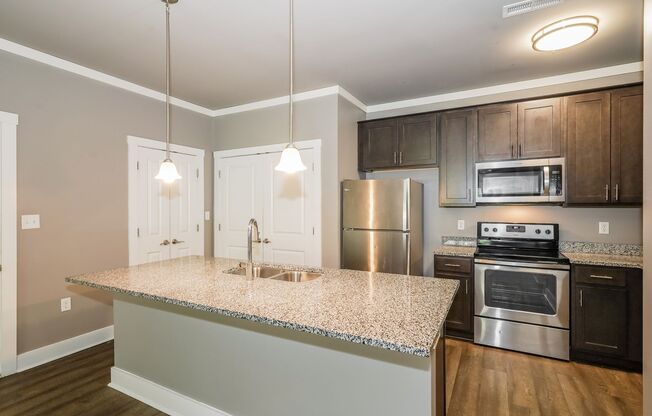 3 beds, 2 baths, 1,440 sqft, $1,770, Unit O107