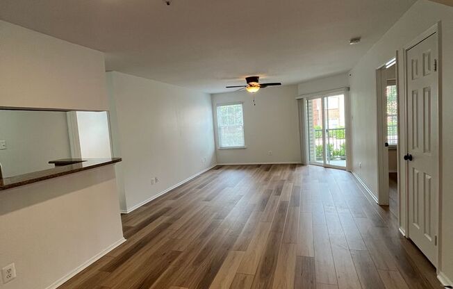 2 beds, 2 baths, $2,450