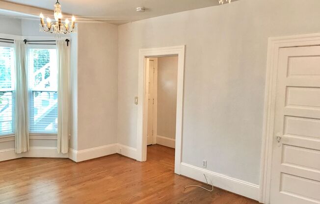 Charm-Filled 1BR/1BA Prime Noe Valley Condo - PROGRESSIVE