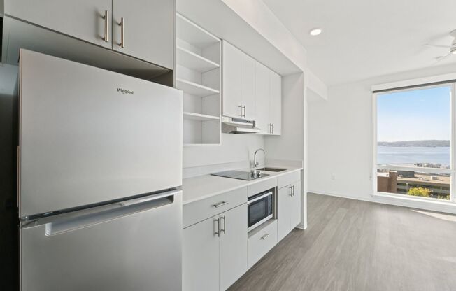 1 bed, 1 bath, 467 sqft, $2,025, Unit 203
