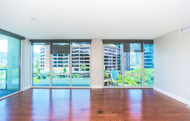 Allure Waikiki - 2 bedroom, 2 bath with 1 covered parking.