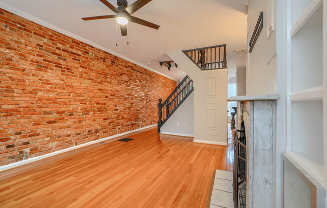 133 W OSTEND ST