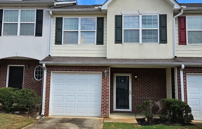 3BR Townhouse