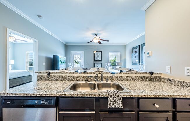 1 bed, 1 bath, 715 sqft, $999, Unit Building F-Unit 307