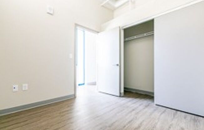 1 bed, 1 bath, 480 sqft, $1,365, Unit 701