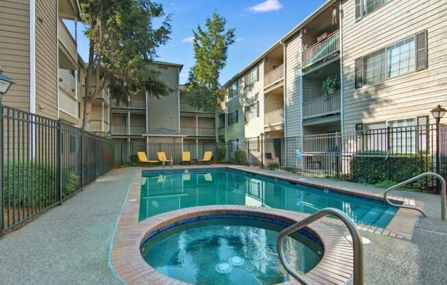 Bayview Apartment Homes Pool and Spa