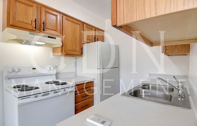 1 bed, 1 bath, 545 sqft, $699, Unit 1189 Frederick Drive