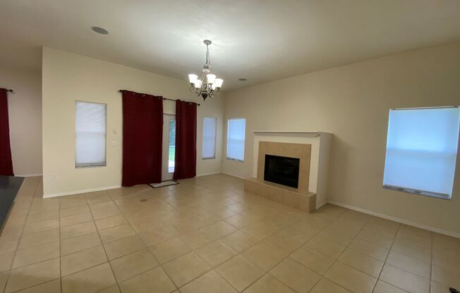 4 Bed/ 2 Bath 2200sqft Single Family Home in Portofino