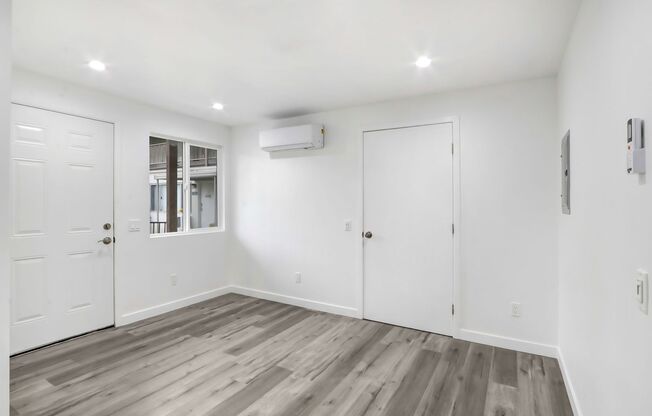 1 bed, 1 bath, 464 sqft, $1,495, Unit 34
