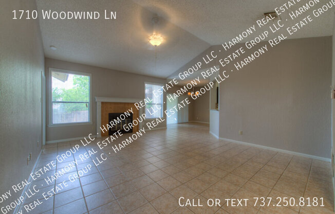 1710 WOODWIND LN