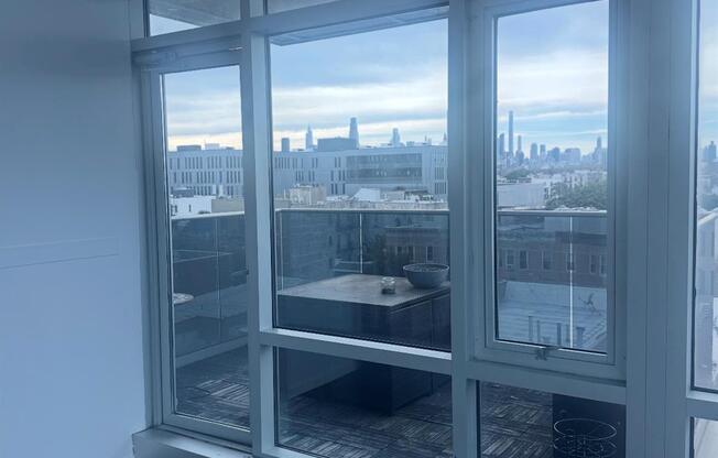 Studio, $5,000, Unit 5th floor