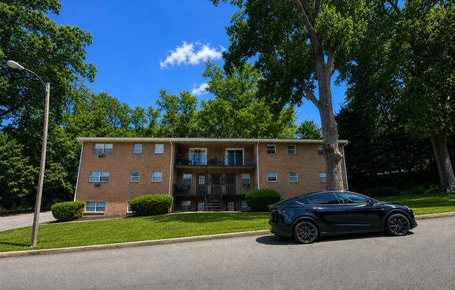 2525 S 5th Street - Ackerman