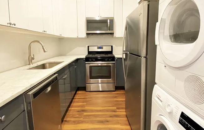 56 E 130 ST