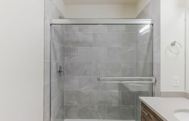 2 beds, 2 baths, 1,021 sqft, $2,495, Unit 401