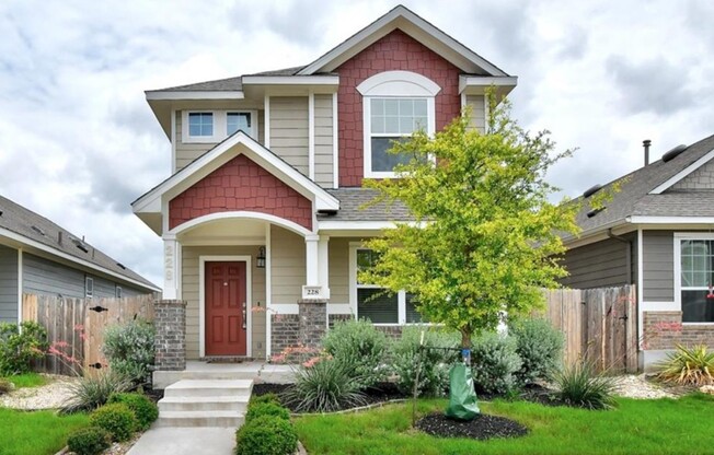 228 FRIENDSHIP OAK DR