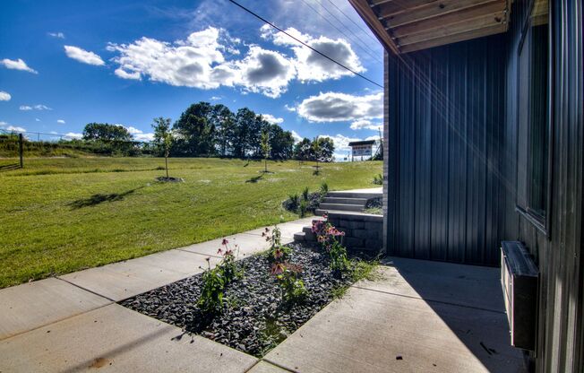 3612 Spooner Ave - $500 Security Deposit!