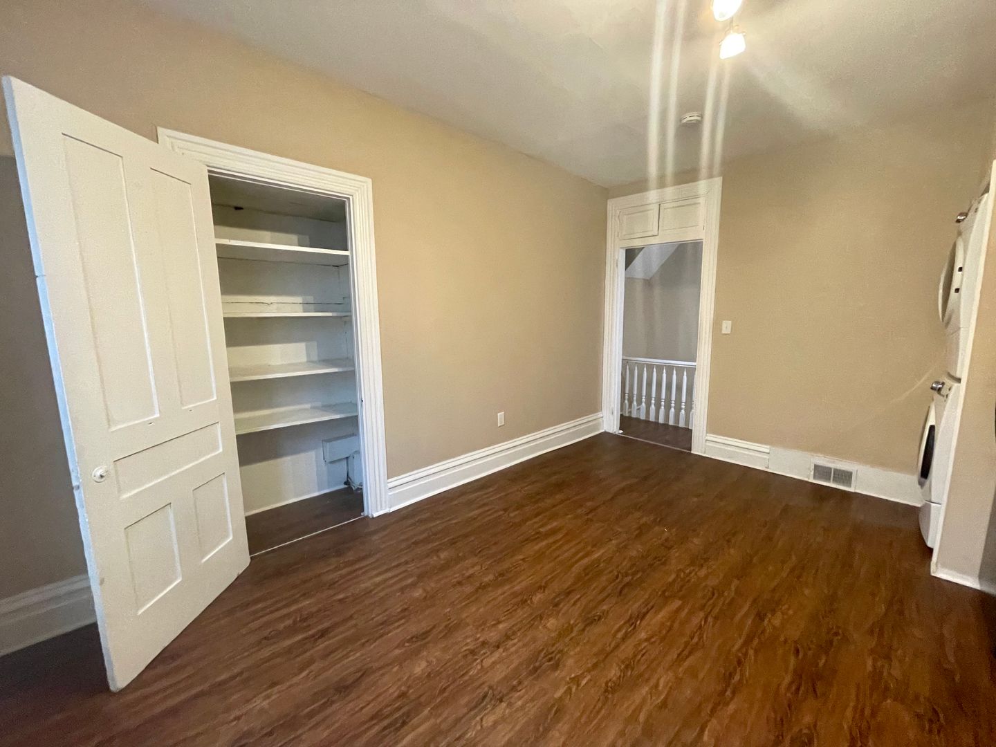 240 Lafayette Avenue (White Glove)