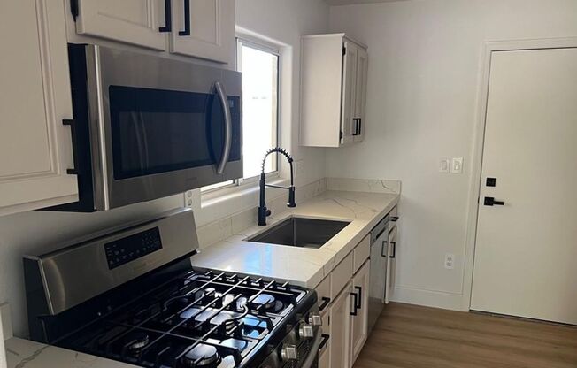 Beautifully Renovated 2-Bedroom Home in Sun City Summerlin | Single Story