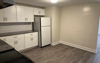 1 bed, 1 bath, 700 sqft, $2,000, Unit 1