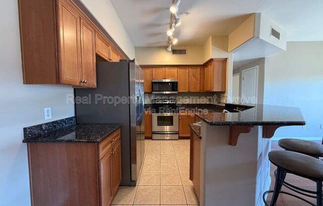 2 beds, 2 baths, 1,238 sqft, $2,175, Unit Unit 2015