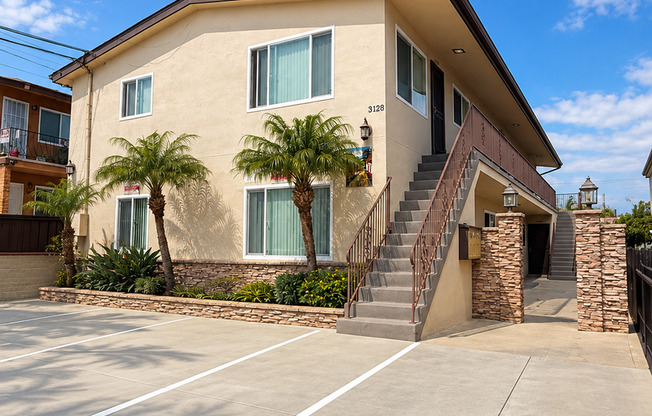 Ingelow St. Apartments