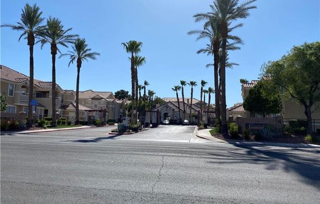 2 beds, 2 baths, $1,650, Unit # 2034