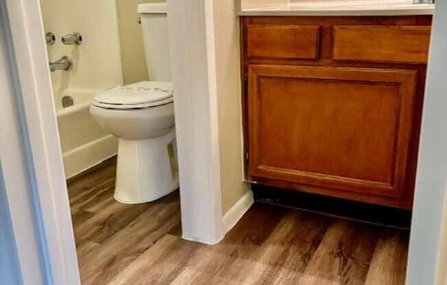 1 bed, 1 bath, 565 sqft, $999, Unit 149