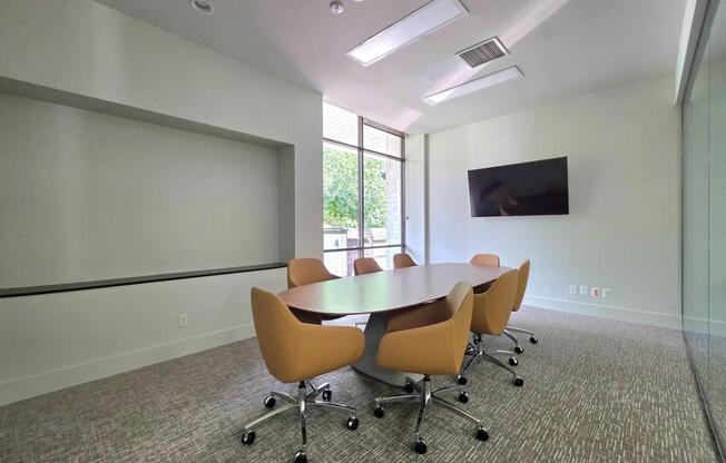 1 bed, 1 bath, 708 sqft, $1,625