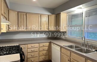 Hillsdale 526 W Building