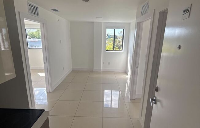2 beds, 1 bath, 550 sqft, $1,895, Unit 829-309