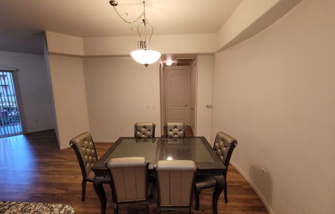 2 beds, 2 baths, $1,650