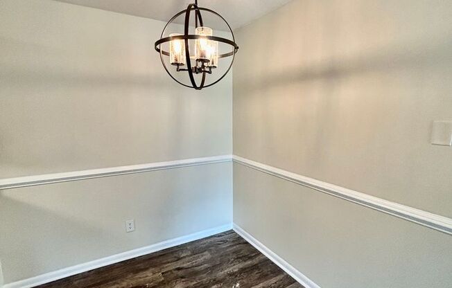 1 bed, 1 bath, 616 sqft, $950, Unit 24