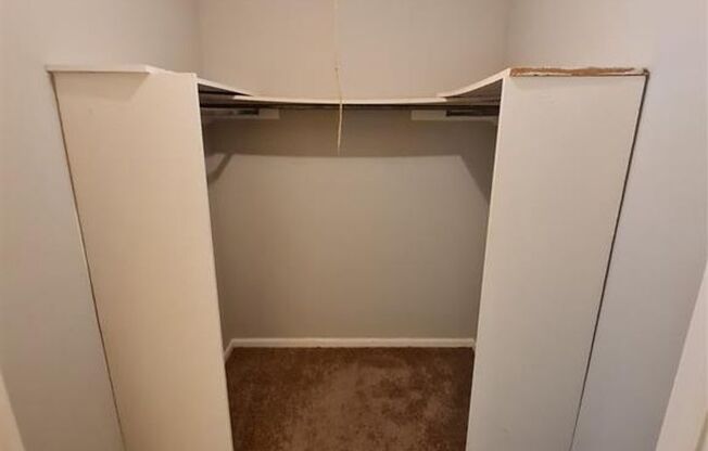 Charming 3-Bed, 2-Bath Townhouse in the Heart of Montgomery