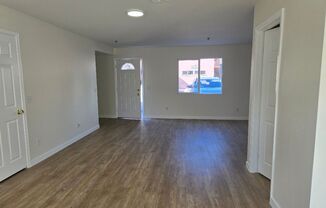 2 beds, 2.5 baths, $2,400, Unit 15916-5