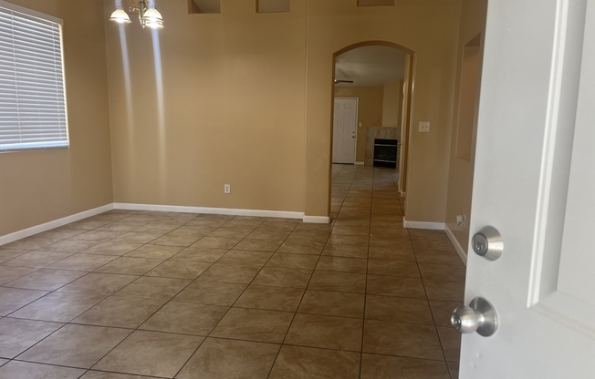 804 ASTORIA PARK DR