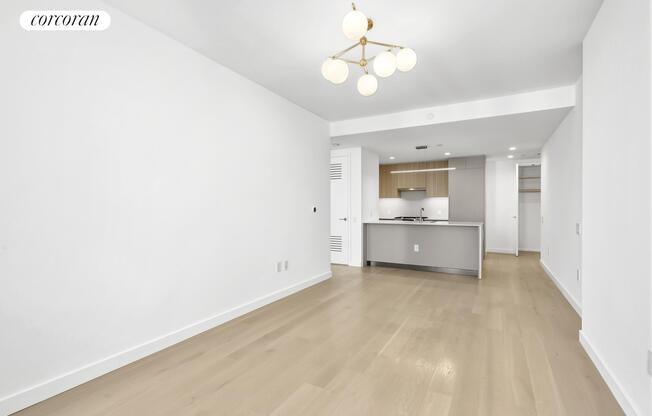1 bed, 1 bath, 704 sqft, $4,950, Unit 2907