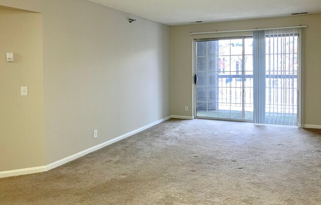 2 beds, 2 baths, 1,005 sqft, $1,725, Unit 6125107NR-2