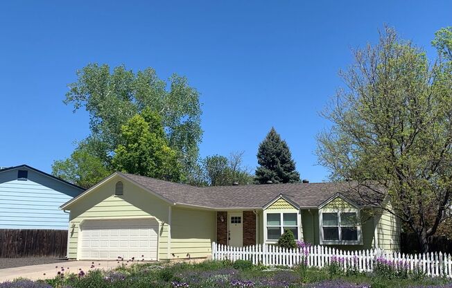 Central Fort Collins 5-Bedroom Ranch Home
