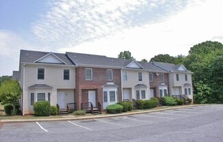 BARRINGTON TOWNHOMES (111-133)